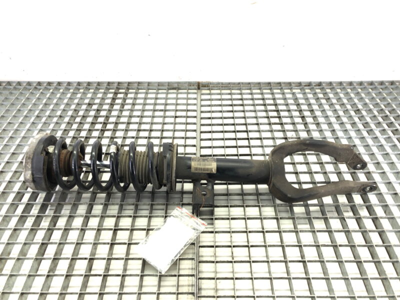 Tlmič pravý predný S pružinou BMW 5 Touring (F11) 2009 - 2017 6783972