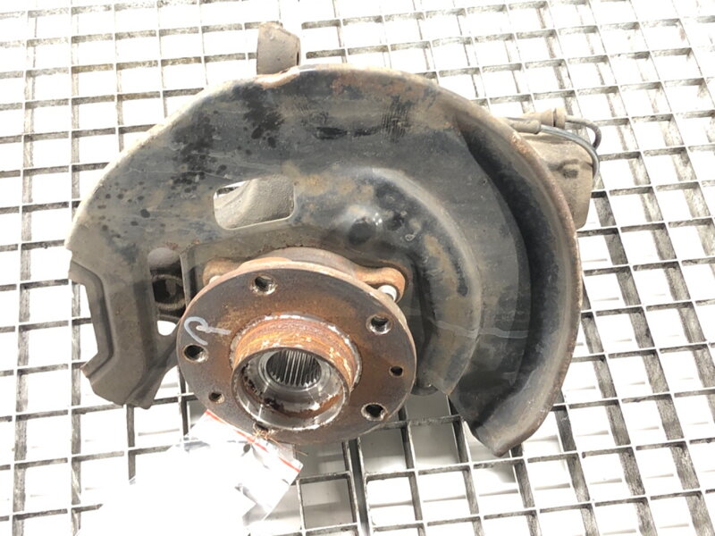 Otoč pravá predná Renault Kadjar (HA_, HL_) 2015 - 2022