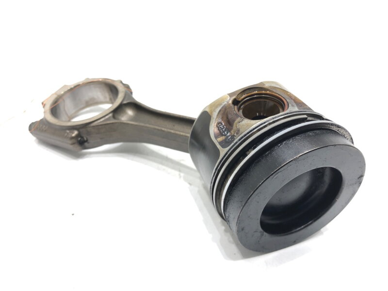 Piest S ojnicou VW Passat B6 Variant (3C5) 2005 - 2011 CBA