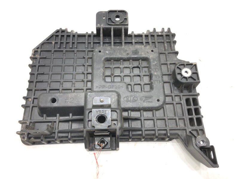 Základňa akumulátora KIA RIO IV (YB, SC, FB) 2017 - 2022 37150-H8800