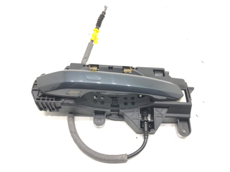 Kľučka vonkajšia pravá zadná Audi A4 B9 Avant (8W5, 8WD) 2015 - 2022