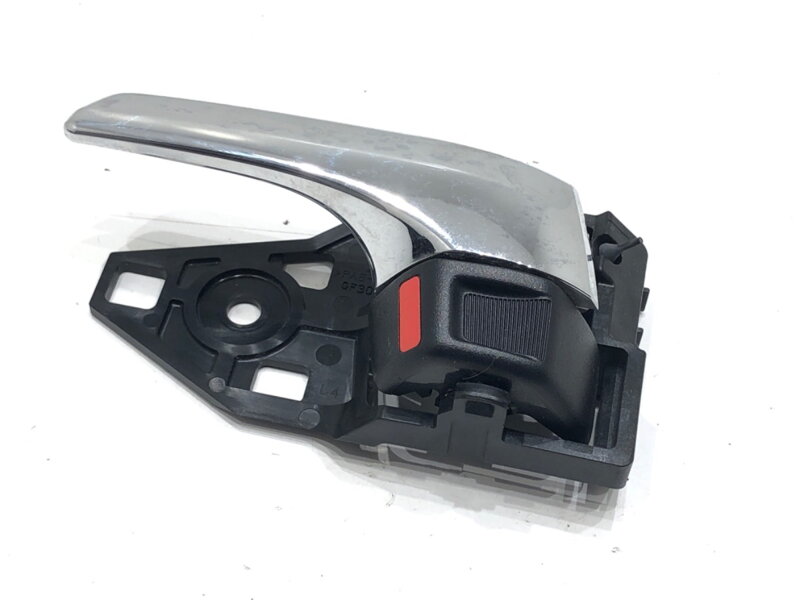 Kľučka vnútorná ľavá zadná Toyota RAV 4 IV (_A4_) 2012 - 2022