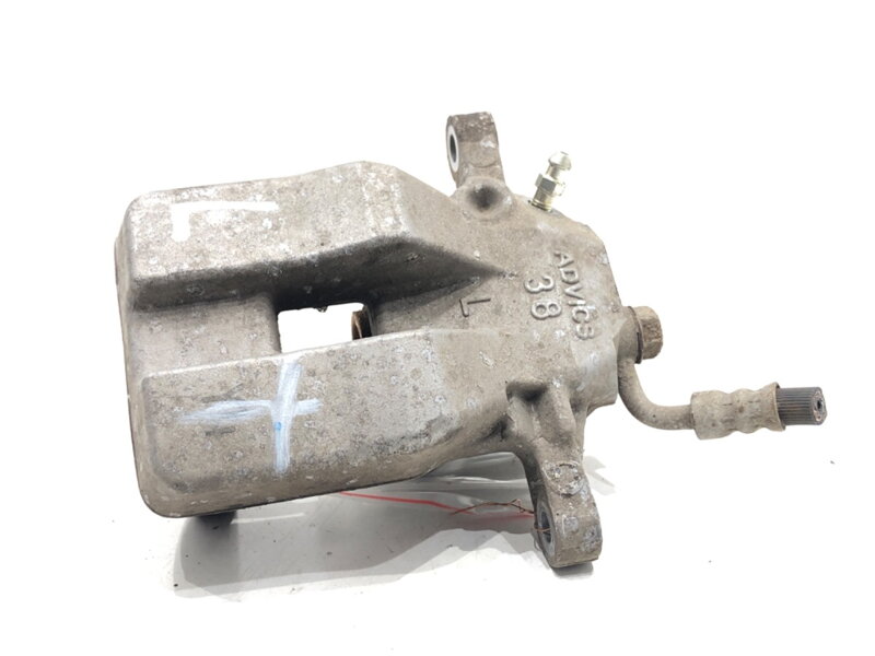 Brzdový strmeň ľavý zadný Toyota RAV 4 IV (_A4_) 2012 - 2022