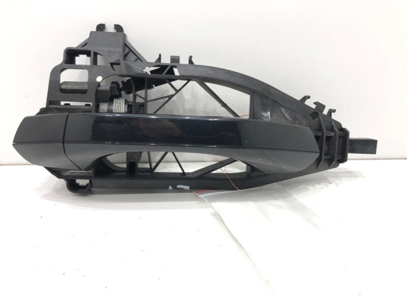 Kľučka vonkajšia ľavá zadná Audi A8 D5 (4N2, 4N8) 2017 - 2022 4N0837811E