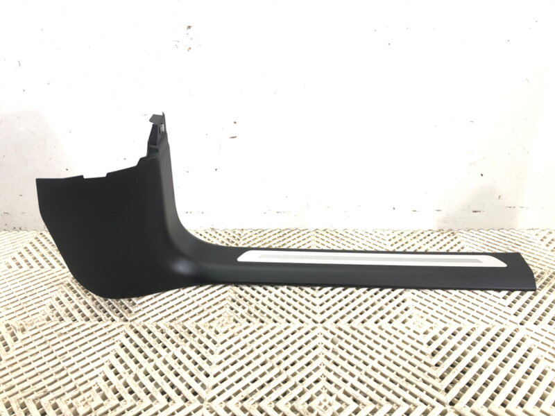 Lišta prahová pravá predná LED Audi A8 D5 (4N2, 4N8) 2017 - 2022 4N1867272