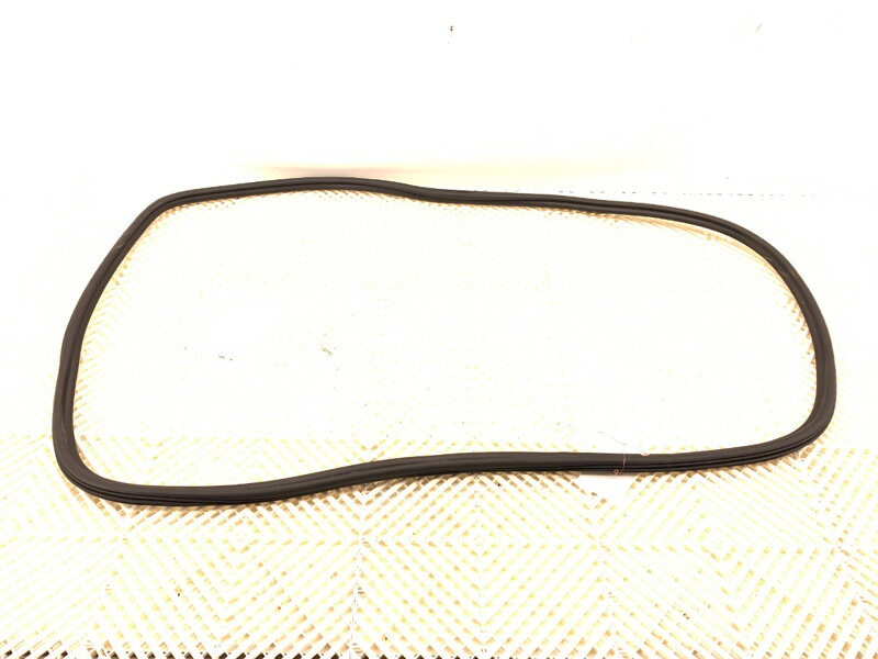 Tesnenie dverí zadné ľavé Audi Q7 (4MB, 4MG) 2015 - 2022