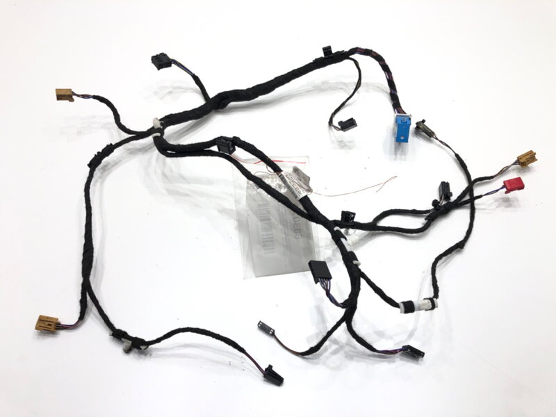 Kabeláž dvere predná ľavá Audi A6 C8 Avant (4A5) 2018 - 2022 4K8971035EK