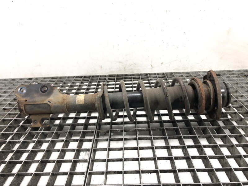 Tlmič ľavý predný S pružinou Mitsubishi Mirage / Space Star VI Liftback (A0_A) 2012 - 2022