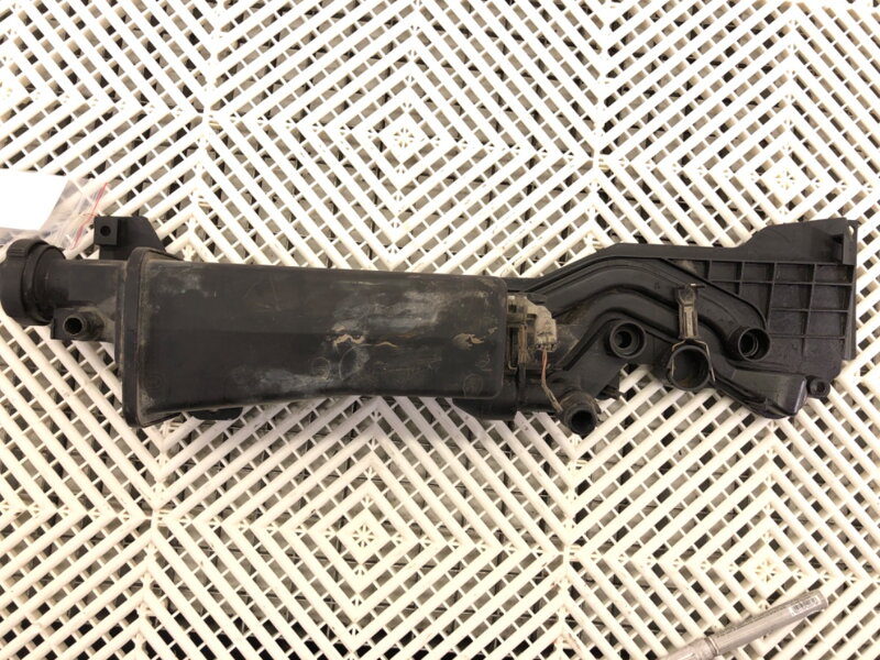 Vyrovnávacia nádržka chladiacej kvapaliny BMW X5 (E53) 2000 - 2006 1438819 7787040