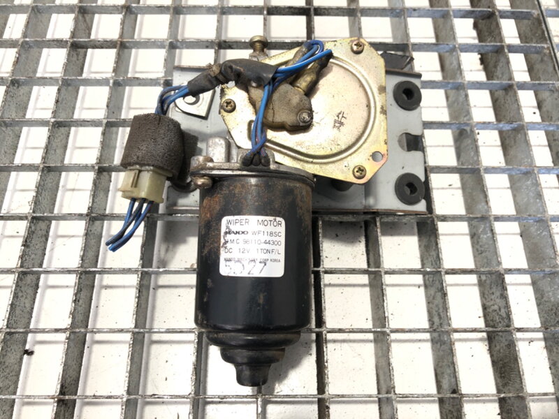 Motorček stieračov predný Mercedes-benz Sprinter 3-T (B903) 1995 - 2012 98110-44300