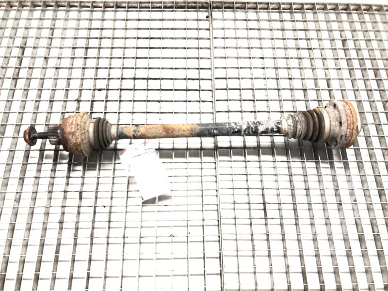 Poloos ľavá zadná Audi Q5 (8RB) 2008 - 2017 8R0501203C