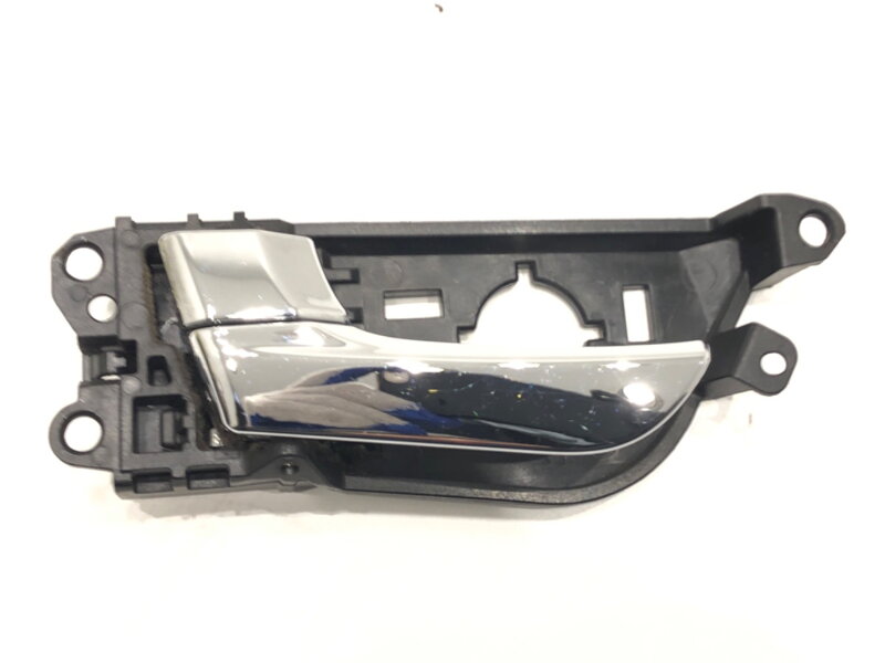 Kľučka vnútorná ľavá predná Hyundai Veloster (FS) 2011 - 2017 82613-2V000