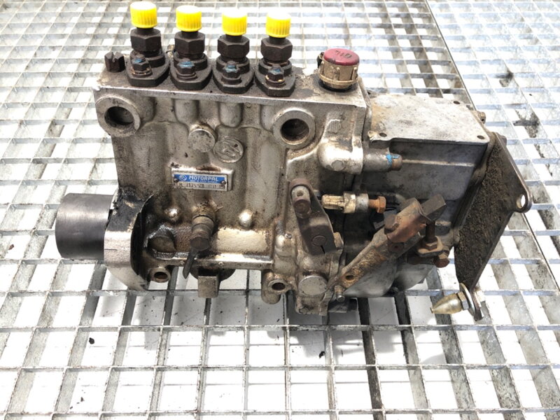 Vstrekovacie čerpadlo GAZ Gazelle Autobus 2003 - 2013 4M3175ZB