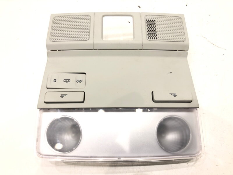 Stropné svetlo Skoda Octavia III Combi (5E5, 5E6) 2012 - 2022 5E0947105L