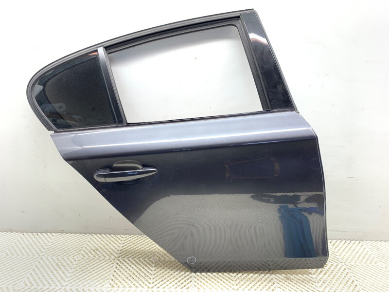 Dvere pravé zadné BMW 1 (E87) 2003 - 2013