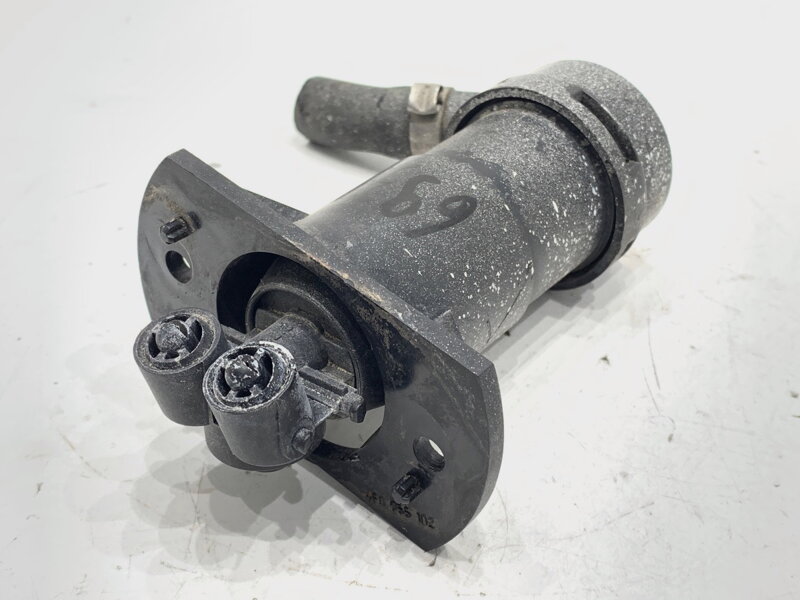 Ostrekovač svetla pravý predný Audi A6 C6 Avant (4F5) 2004 - 2011