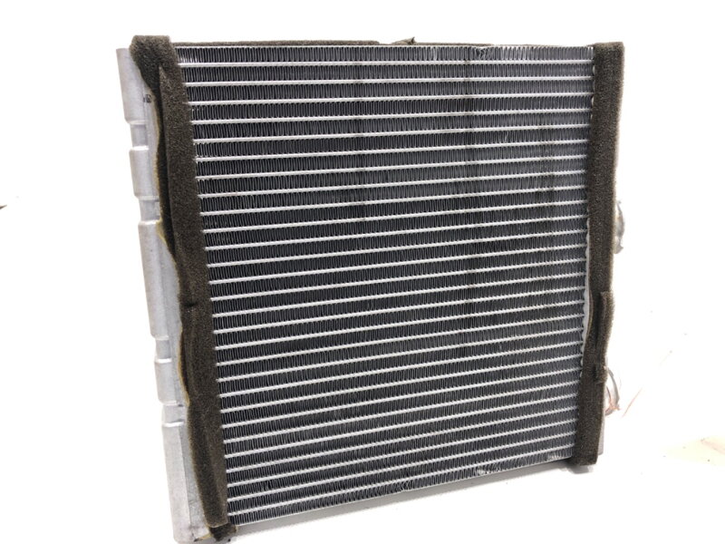 Radiátor kúrenia Renault Laguna III Grandtour (KT0/1) 2007 - 2015
