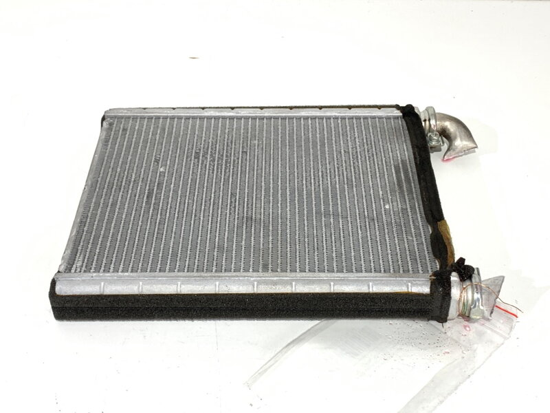 Radiátor kúrenia Toyota Corolla Verso (ZER_, ZZE12_, R1_) 2004 - 2009