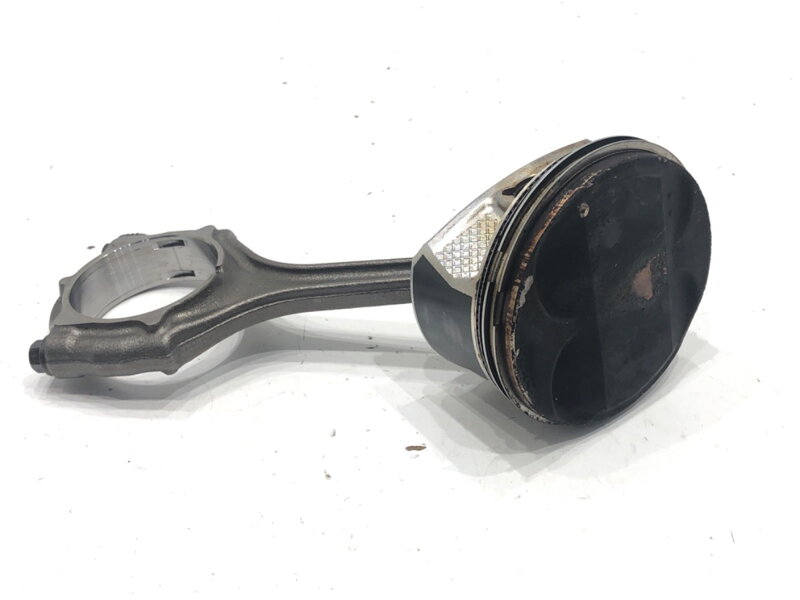 Piest S ojnicou Chrysler Pacifica 2016 - 2022 ERC