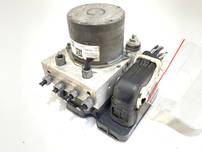 Čerpadlo Opel Crossland X / Crossland (P17, P2QO) 2017 - 2022 3330A20024