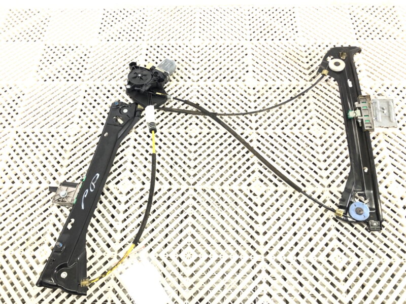 Sťahovačka okna pravá predná Audi TT (FV3, FVP) 2014 - 2022 8S0837462