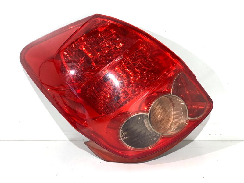 Svetlo ľavé zadné Toyota Auris (_E15_) 2006 - 2012