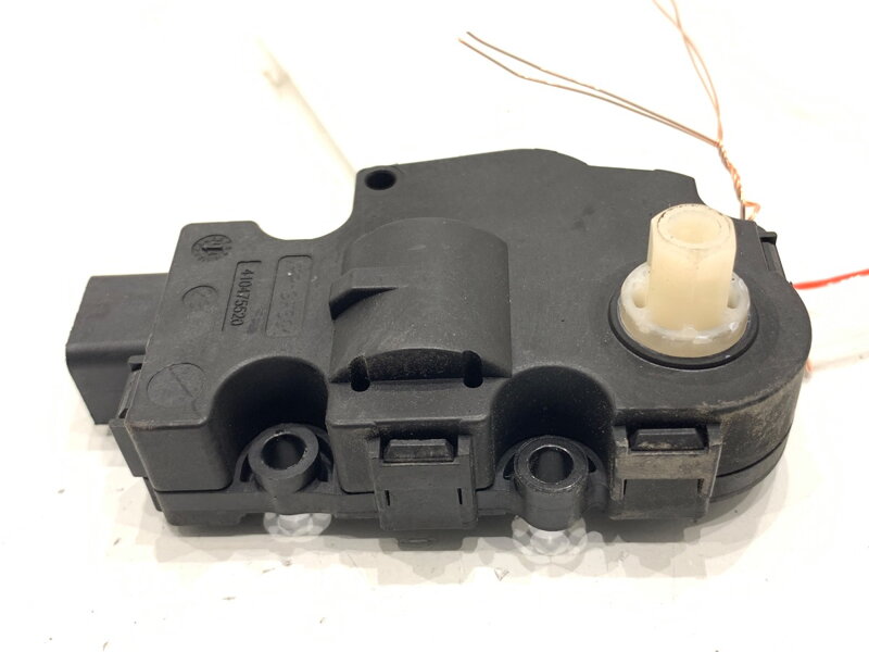 Motor radiátora kúrenia Audi A5 (8T3) 2007 - 2017 K9749006