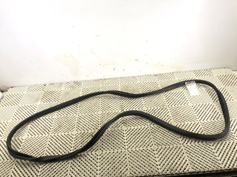 Tesnenie dverí predné pravé Toyota Proace City 2019 - 2022