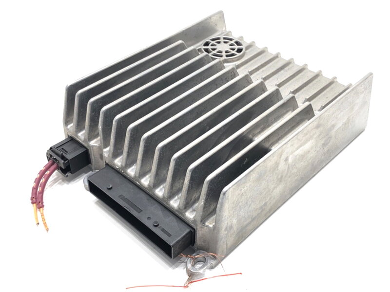 Zosilňovač Mercedes-benz Class E (W212) 2009 - 2016