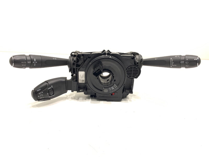 Prepínač združený Peugeot 3008 SUV (MC_, MR_, MJ_, M4_) 2016 - 2022 98262588ZD