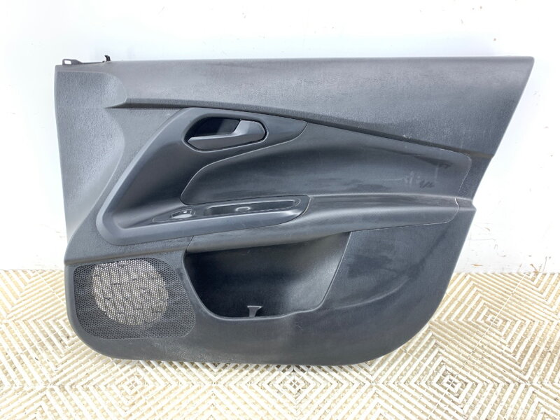 Tapacír dverí pravý predný Fiat Tipo Sedan (356_) 2015 - 2022