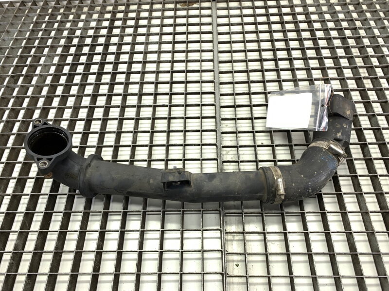 Potrubie turba VW Golf VII (5G1, BQ1, BE1, BE2) 2012 - 2022 04L145770S