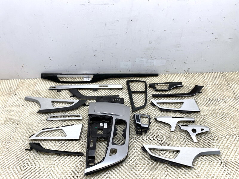 Lišty dekor Audi Q7 (4MB, 4MG) 2015 - 2022