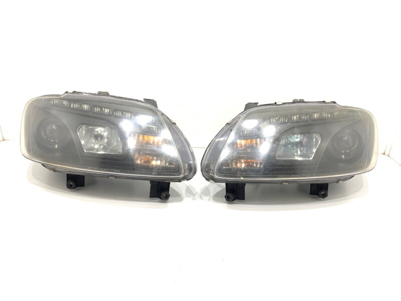 Svetlá ľavé pravé sada sonar VW Touran (1T1, 1T2) 2003 - 2010