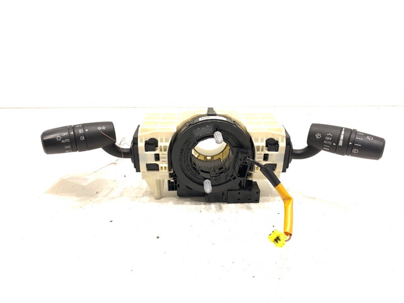 Prepínač združený Mazda 6 Kombi (GJ, GL) 2012 - 2022 KD45-675S0-J