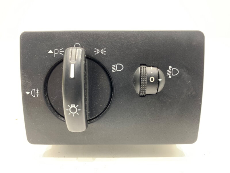 Spínač svetiel Ford Focus II (DA_, HCP, DP) 2004 - 2013 4M5T13A024EA