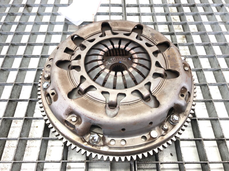 Spojka Toyota Yaris (_P13_) 2010 - 2022 31210-0D150 31250-0D190