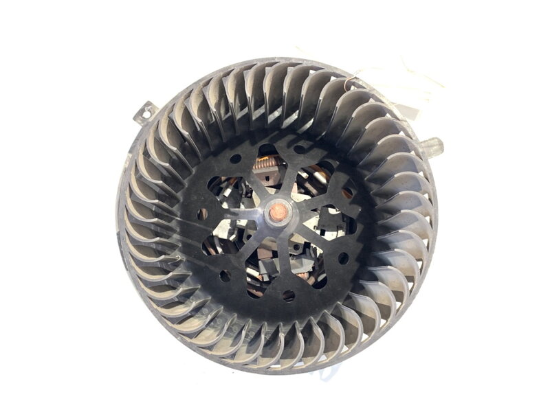 Ventilátor kúrenia VW Passat B6 Variant (3C5) 2005 - 2011 NRF 2002221
