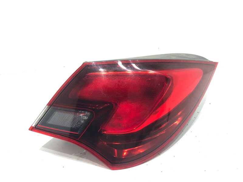 Svetlo pravé zadné Opel Astra J GTC 2011 - 2022 13281266
