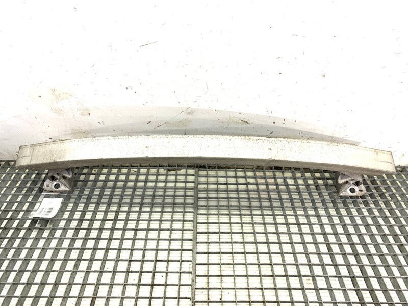 Výstuha nárazníka predná Audi A2 (8Z0) 2000 - 2005