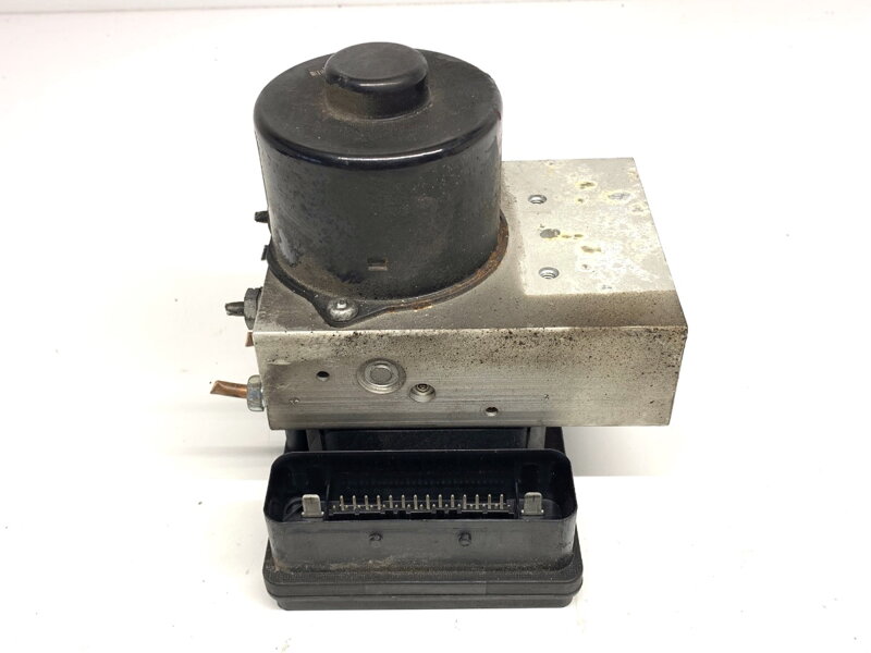 Čerpadlo Mercedes-benz Class C (W203) 2000 - 2007 2095450332