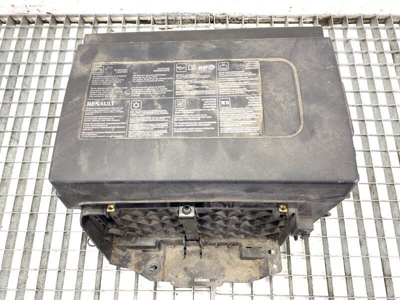 Základňa akumulátora Renault Scénic III (JZ0/1_) 2008 - 2022