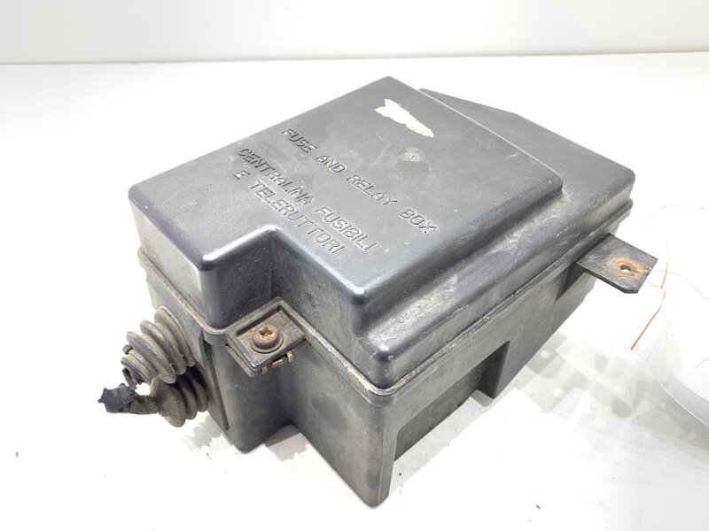 Poistková skrinka Alfa Romeo 159 Sportwagon (939_) 2005 - 2012 50508214