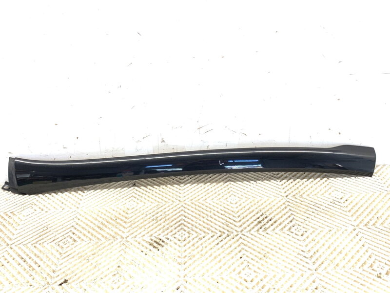 Lišta okná čelnej ľavá Opel Zafira Tourer C (P12) 2011 - 2022 20808479