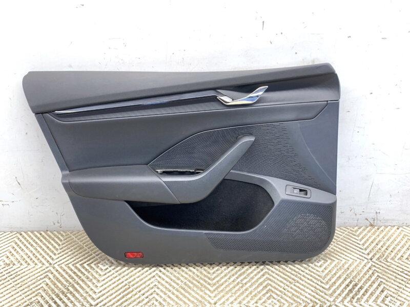 Tapacír dverí ľavý predný Skoda Octavia IV Combi (NX5) 2019 - 2022