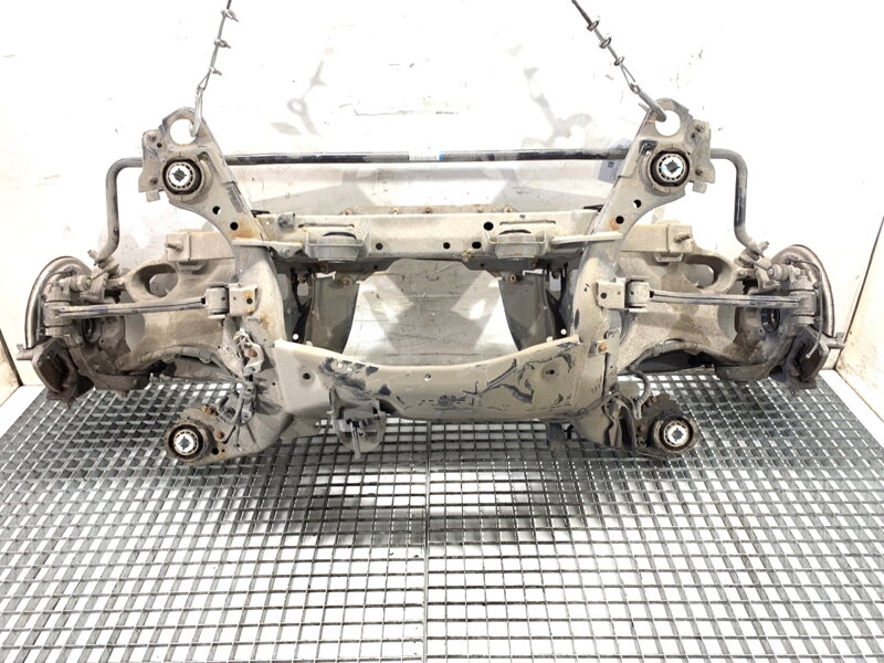 Výstuha zadná Volvo XC60 II (246) 2017 - 2022