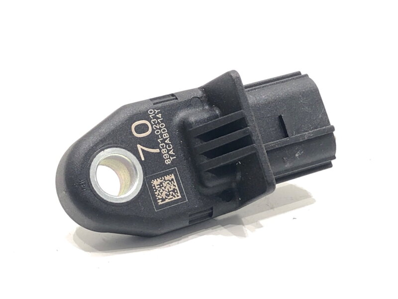 Snímač nárazu Toyota Corolla Kombi (_E21_) 2019 - 2022 89831-02310