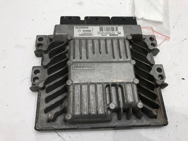 Riadiaca jednotka motora Renault Scénic II (JM0/1_) 2003 - 2010 8200565863