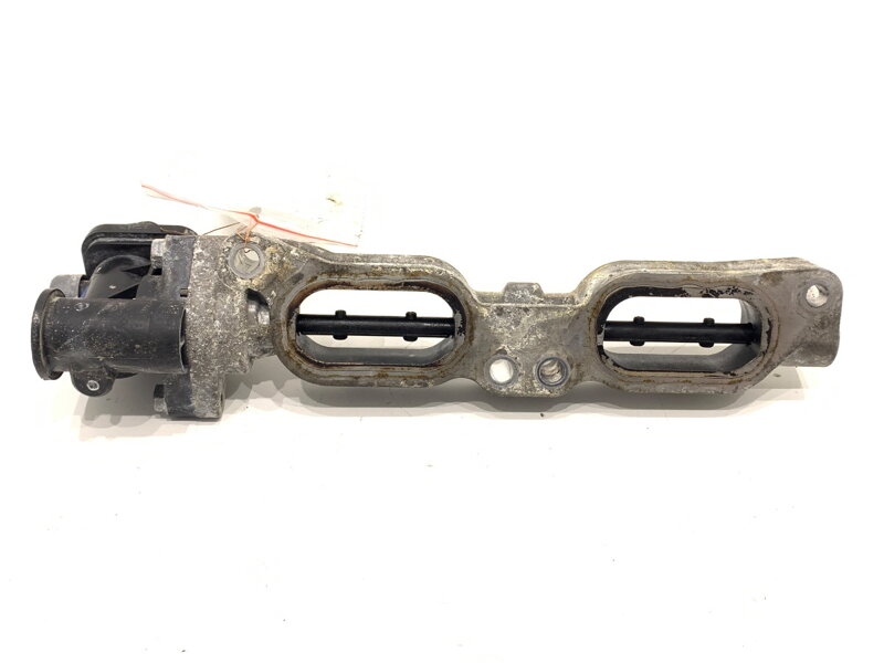 Ventil veka batožinového priestoru sacieho potrubia Subaru WRX Sedan (GJ) 2011 - 2022 012010-1090