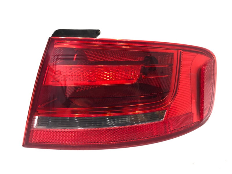 Svetlo pravé zadné Audi A4 B8 (8K2) 2007 - 2015